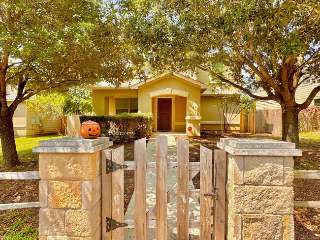 property at 5609 Viewpoint Dr