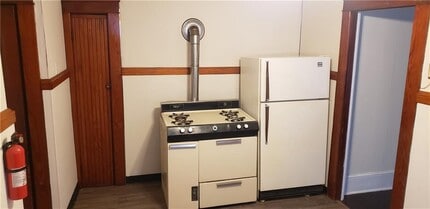 36 Roberts St in Woonsocket, RI - Building Photo - Building Photo