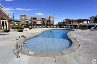 Outlook Ridge in Pueblo, CO - Building Photo - Building Photo