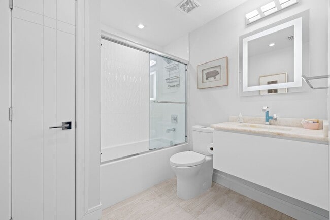 818 Tanbark Dr in Naples, FL - Building Photo - Building Photo