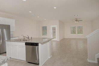 13824 Rock Island Trl in Shenandoah, TX - Building Photo - Building Photo