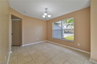 1521 SE 1st Terrace in Cape Coral, FL - Building Photo - Building Photo