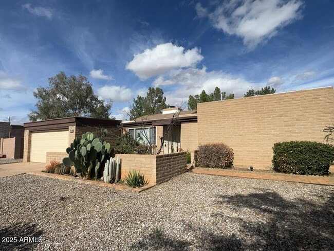 433 Meadows Dr in Sierra Vista, AZ - Building Photo - Building Photo