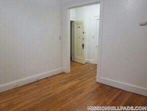 49 Worthington St, Unit 15 in Boston, MA - Building Photo - Building Photo