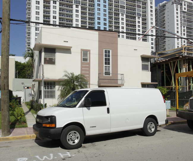 Sunset Harbour-South Beach in Miami Beach, FL - Building Photo - Building Photo