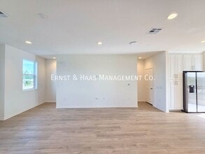 2420 E Lincoln Ave in Anaheim, CA - Building Photo - Building Photo