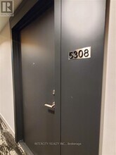 252 Church St in Toronto, ON - Building Photo - Building Photo