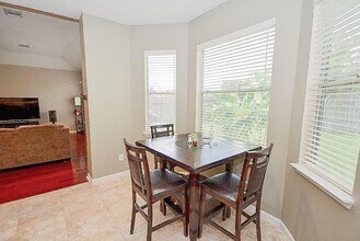 3003 Regata Run Dr in Friendswood, TX - Foto de edificio - Building Photo