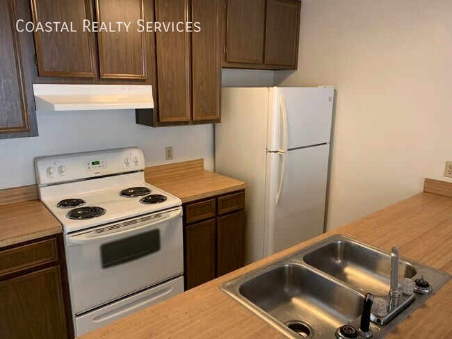 716 Fairview Dr in Fort Walton Beach, FL - Building Photo - Building Photo