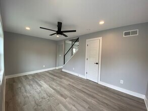 1 Craven St in Greenville, SC - Building Photo - Building Photo