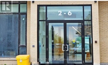 2-222 David Eyer Rd in Richmond Hill, ON - Building Photo - Building Photo