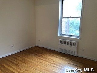 60-11 Broadway-Unit -4N in Queens, NY - Building Photo - Building Photo