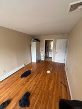 50 Moultrie Ave in Yonkers, NY - Foto de edificio - Building Photo