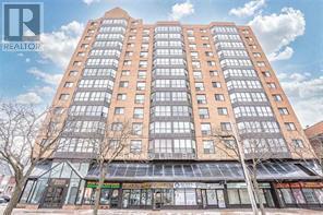 25 Agnes St in Mississauga, ON - Building Photo - Building Photo