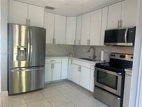 13006 SW 47th Terrace in Miami, FL - Building Photo - Building Photo