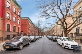 210 W 138th St-Unit -G in New York, NY - Building Photo - Building Photo