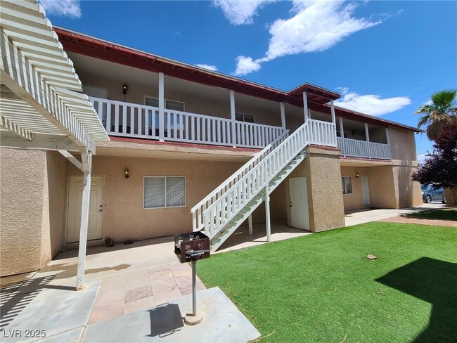 property at 1835 E Calvada Blvd