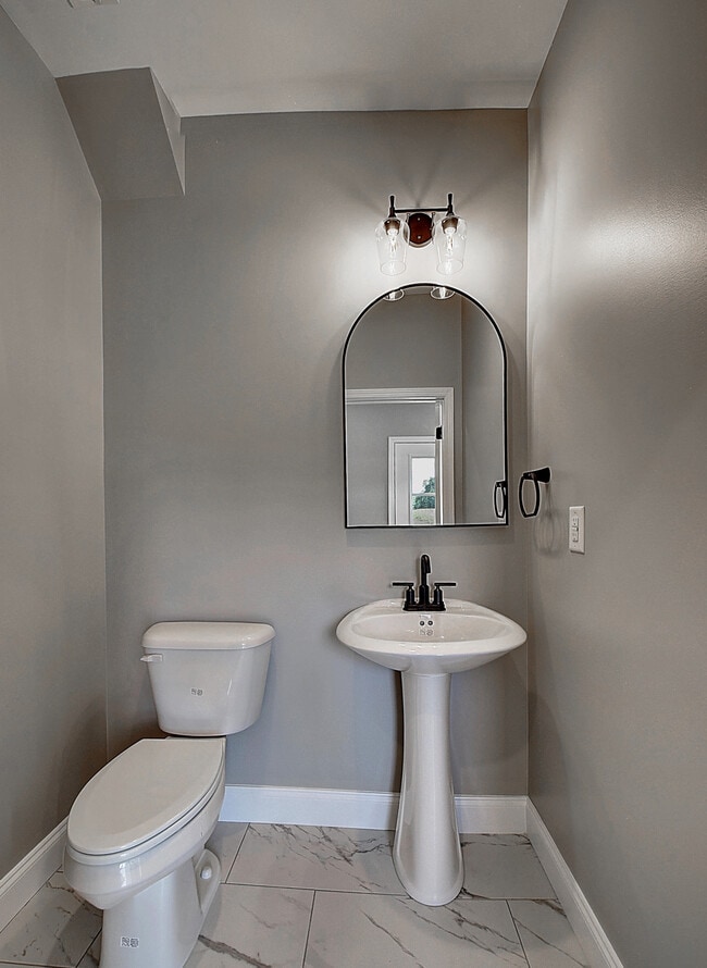 2083 Haystack Cir in Johnson City, TN - Building Photo - Building Photo