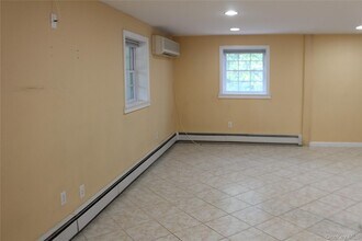 23 Primrose St in Katonah, NY - Building Photo - Building Photo