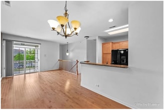 2305 Aurora Dr in Pingree Grove, IL - Building Photo - Building Photo