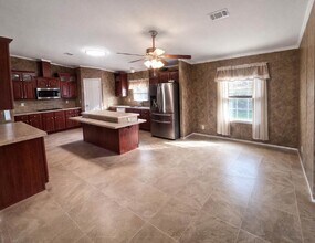 8730 FM 646 Rd in Santa Fe, TX - Building Photo - Building Photo