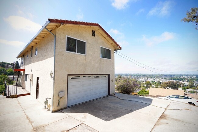 2133 166th ave, Unit Mezzo in San Leandro, CA - Building Photo - Building Photo