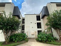 8431 Hearth Dr photo'