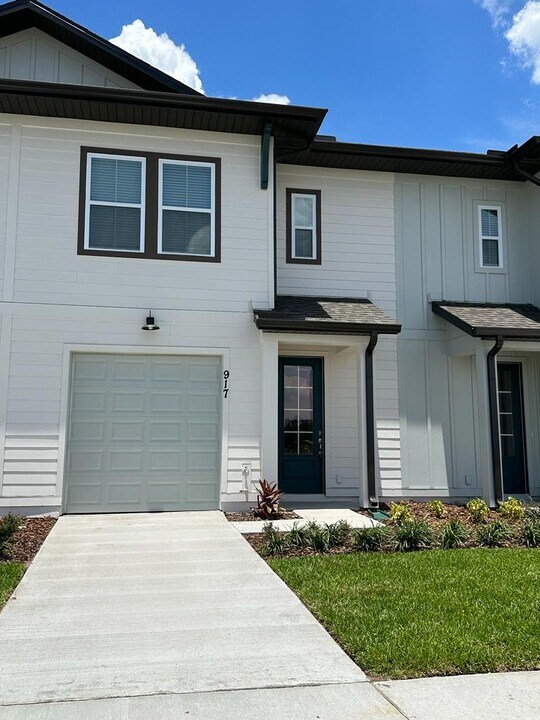 917 Conch Rd in Davenport, FL - Building Photo