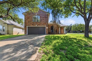 5043 Cleves St in Round Rock, TX - Building Photo