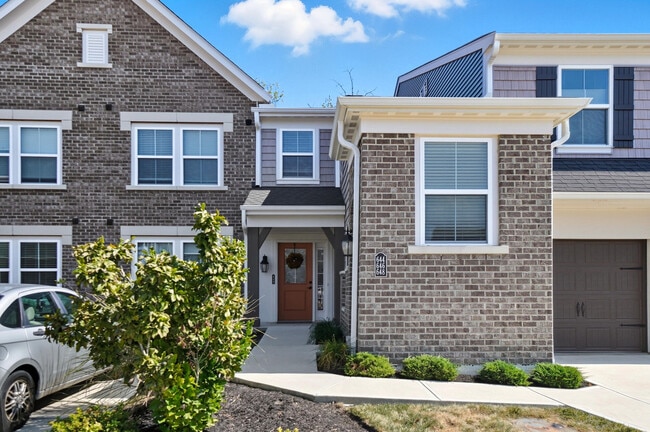 property at 646 Daphne Wy