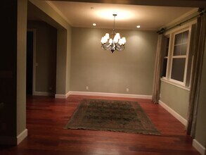 1382 Pismo St in San Luis Obispo, CA - Building Photo - Building Photo