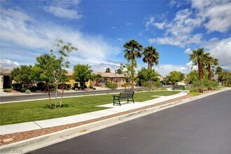 8216 Imperial Lakes St in Las Vegas, NV - Building Photo - Building Photo