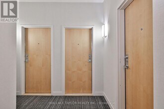 50 Camden St in Toronto, ON - Building Photo - Building Photo