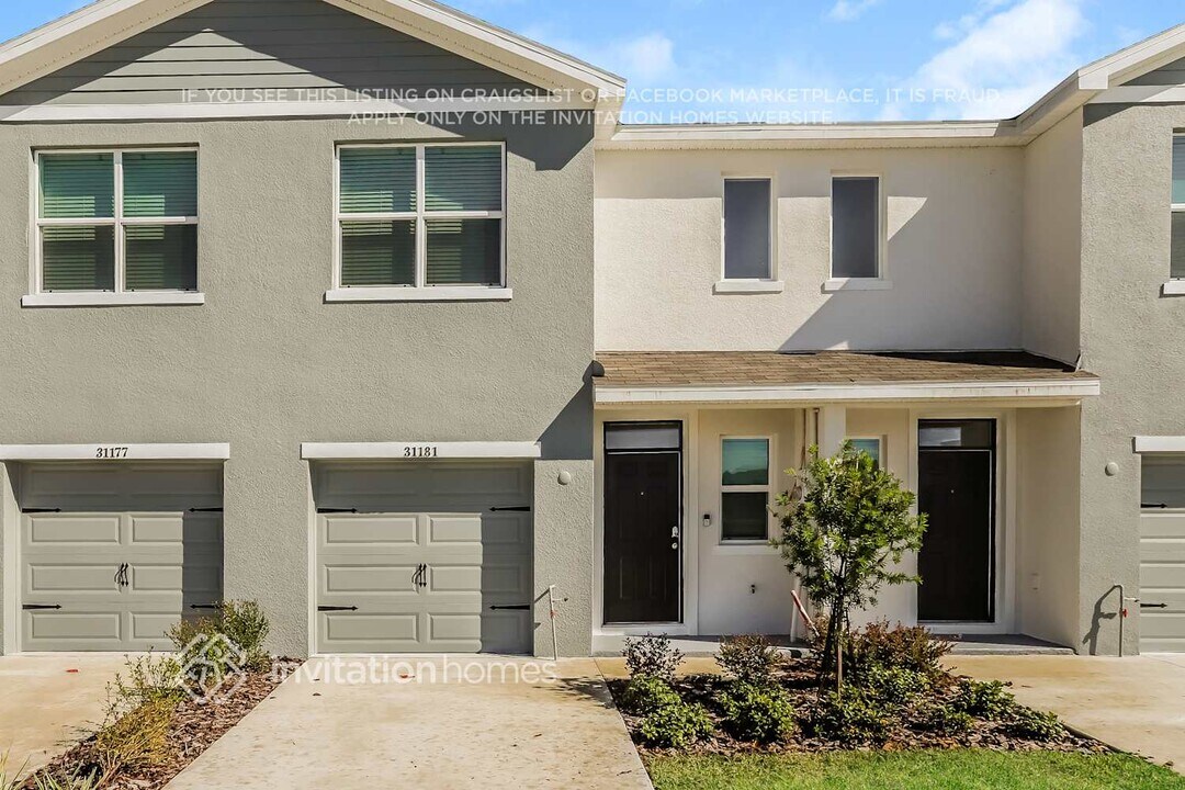 31181 Monterey Pne St in Wesley Chapel, FL - Building Photo