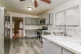 3831 Eden Glen Dr SE in Conyers, GA - Building Photo - Building Photo