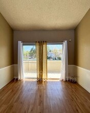 2519 Sunny Slope Dr in Sparks, NV - Foto de edificio - Building Photo