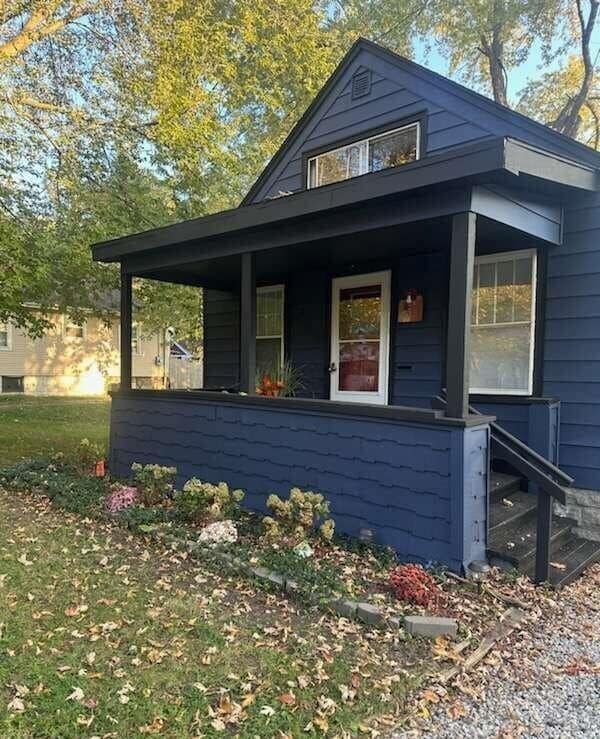 property at 1218 Parkview St