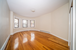 1728 Beacon St, Unit #1 in Brookline, MA - Building Photo - Building Photo