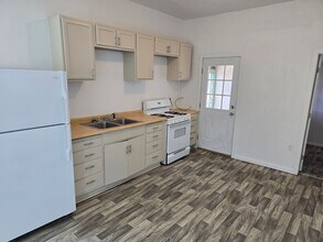 1121 Walter St SE in Albuquerque, NM - Building Photo - Building Photo