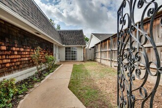 2518 NW 62nd St in Oklahoma City, OK - Building Photo - Building Photo