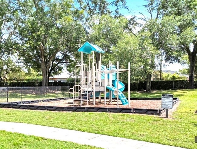 5424 E Michigan St, Unit 5424 E MICHIGAN Street in Orlando, FL - Building Photo - Building Photo