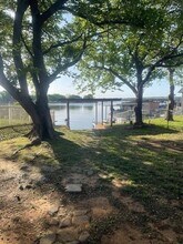 4022 Lands End Ct in Granbury, TX - Building Photo - Building Photo