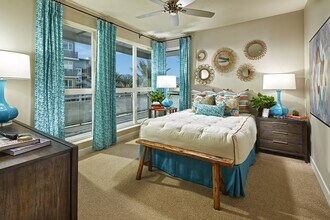 Ascent in San Jose, CA - Foto de edificio - Building Photo