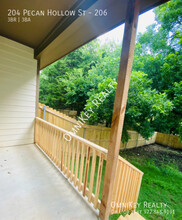 204 Pecan Hollow St-Unit -206 in Ennis, TX - Building Photo - Building Photo