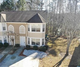 3025 Fields Dr in Stonecrest, GA - Building Photo - Building Photo