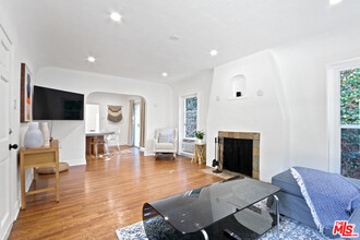 470 S Wetherly Dr in Beverly Hills, CA - Building Photo - Building Photo