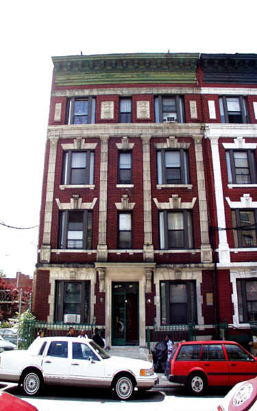 1043 Teller Ave in Bronx, NY - Foto de edificio