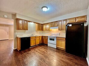 3047 Olympia Dr in Denton, TX - Building Photo - Building Photo