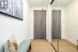 485 Richmond Rd in Ottawa, ON - Building Photo - Building Photo