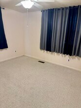 10150 Minnie Hall Rd in Salemburg, NC - Building Photo - Building Photo